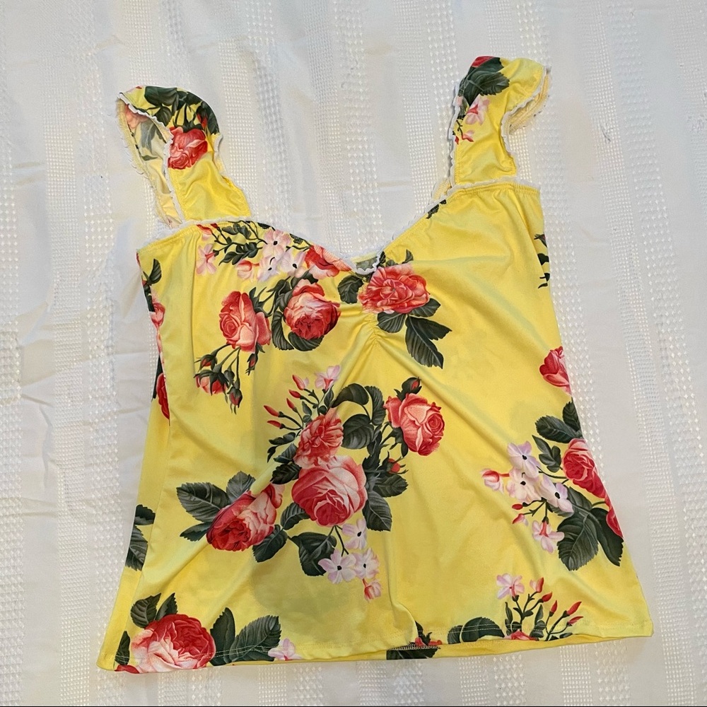 Vylette V-sleeve Pinup Top